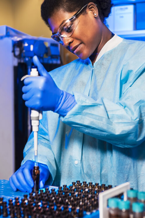 diagnostic lab hero img (1)